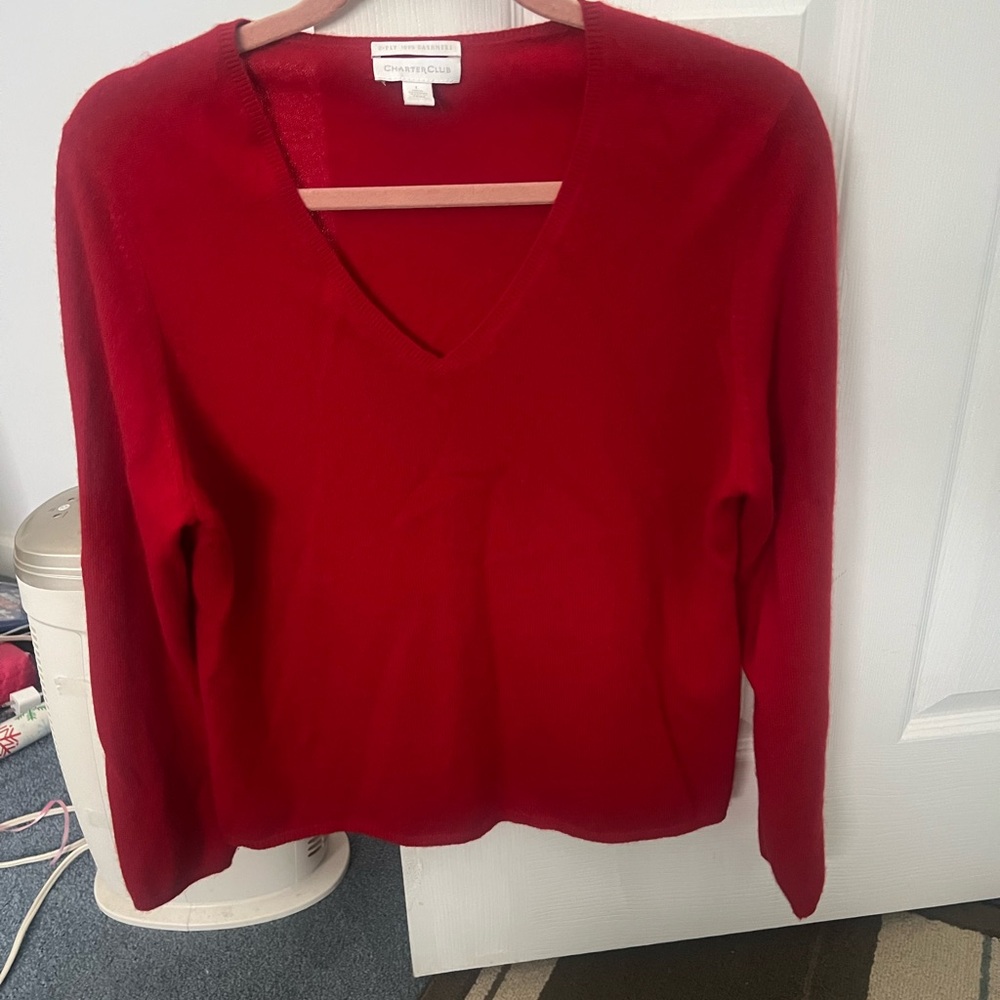Charter Club Red Cashmere Sweater L worn once - Picture 4 of 4